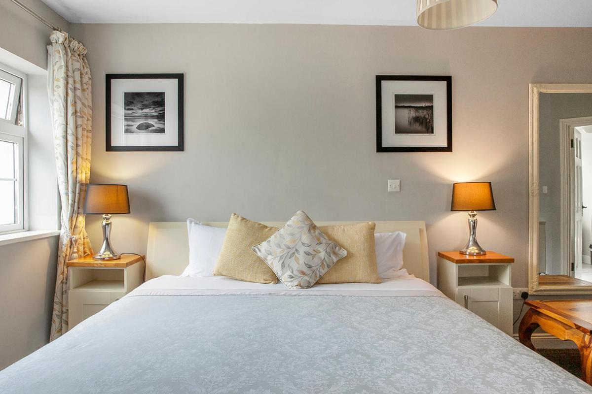 The Ridgewood Lodge Newbridge  Εξωτερικό φωτογραφία