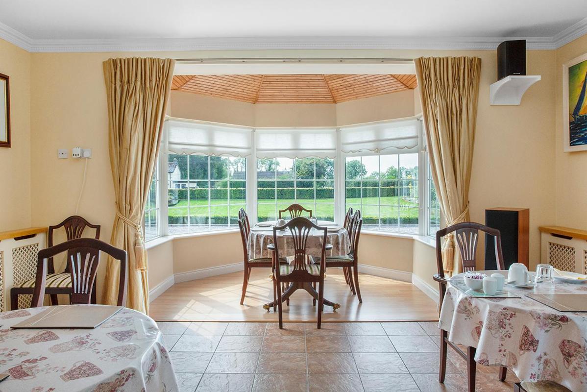 The Ridgewood Lodge Newbridge  Εξωτερικό φωτογραφία