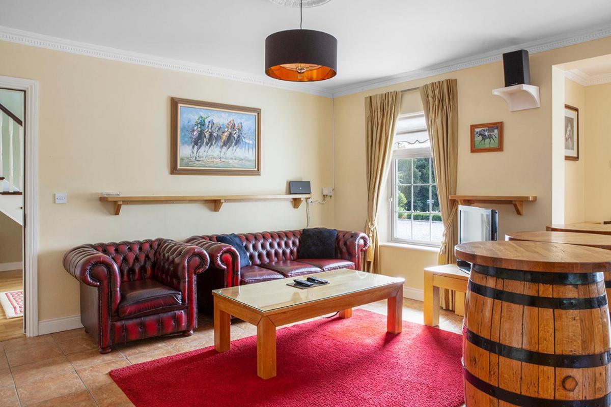 The Ridgewood Lodge Newbridge  Εξωτερικό φωτογραφία